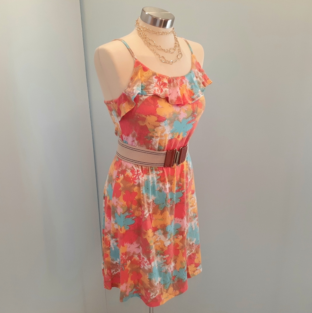 Dress - Picture 8 of 11